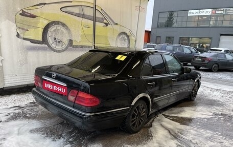 Mercedes-Benz E-Класс, 1998 год, 290 000 рублей, 8 фотография