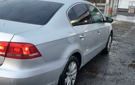 Volkswagen Passat B7, 2011 год, 950 000 рублей, 6 фотография