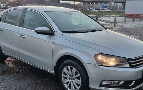 Volkswagen Passat B7, 2011 год, 950 000 рублей, 4 фотография