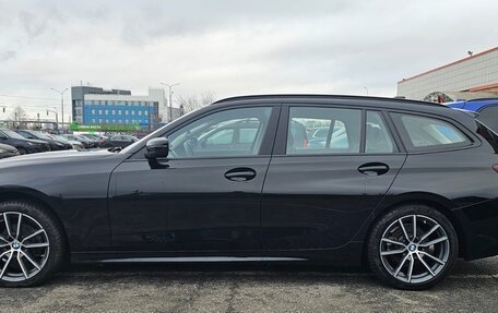 BMW 3 серия, 2019 год, 2 980 000 рублей, 21 фотография