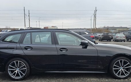 BMW 3 серия, 2019 год, 2 980 000 рублей, 17 фотография