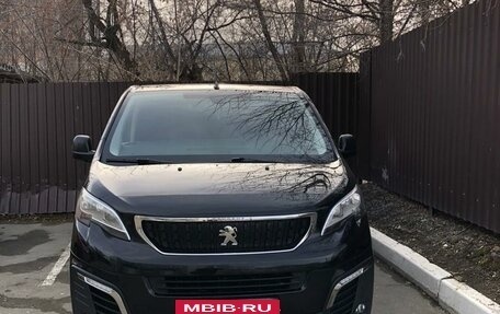 Peugeot Traveller I, 2021 год, 3 300 000 рублей, 6 фотография