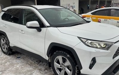 Toyota RAV4, 2021 год, 3 650 000 рублей, 1 фотография