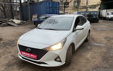 Hyundai Solaris II рестайлинг, 2020 год, 1 150 000 рублей, 4 фотография