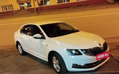 Skoda Octavia, 2018 год, 1 740 000 рублей, 2 фотография