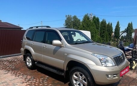 Toyota Land Cruiser Prado 120 рестайлинг, 2006 год, 2 300 000 рублей, 2 фотография