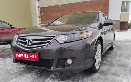 Honda Accord VIII рестайлинг, 2010 год, 1 350 000 рублей, 5 фотография