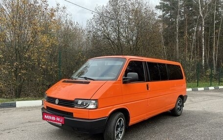 Volkswagen Transporter T4, 1993 год, 1 200 000 рублей, 3 фотография