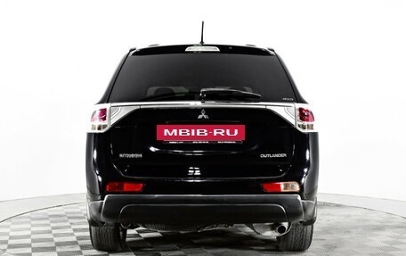 Mitsubishi Outlander III рестайлинг 3, 2012 год, 1 420 000 рублей, 6 фотография