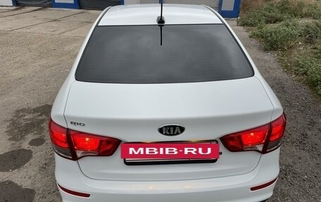 KIA Rio III рестайлинг, 2017 год, 1 110 000 рублей, 14 фотография