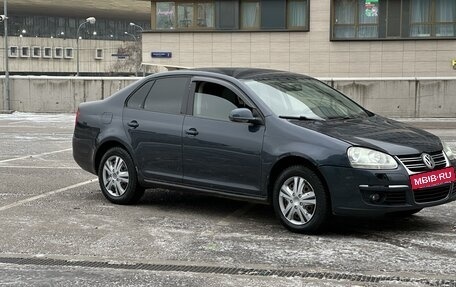 Volkswagen Jetta VI, 2010 год, 569 000 рублей, 3 фотография