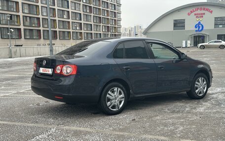 Volkswagen Jetta VI, 2010 год, 569 000 рублей, 6 фотография