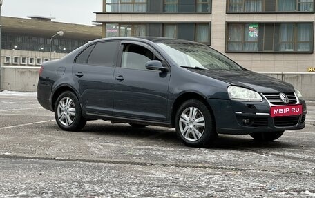 Volkswagen Jetta VI, 2010 год, 569 000 рублей, 4 фотография