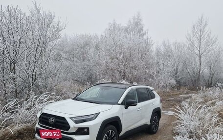 Toyota RAV4, 2023 год, 4 540 000 рублей, 11 фотография