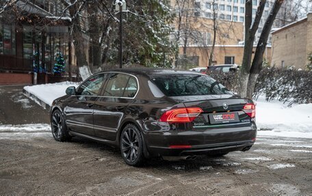 Skoda Superb III рестайлинг, 2013 год, 1 400 000 рублей, 8 фотография