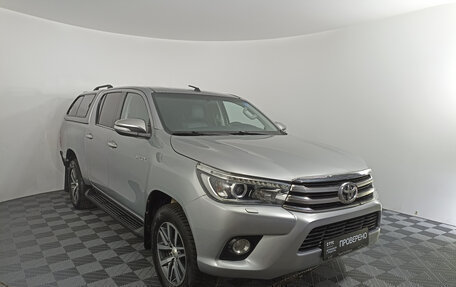 Toyota Hilux VIII, 2016 год, 3 610 000 рублей, 7 фотография