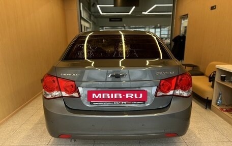 Chevrolet Cruze II, 2010 год, 850 000 рублей, 5 фотография