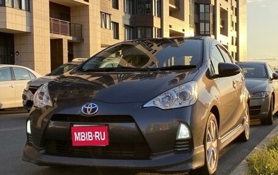 Toyota Aqua I, 2013 год, 1 350 000 рублей, 1 фотография