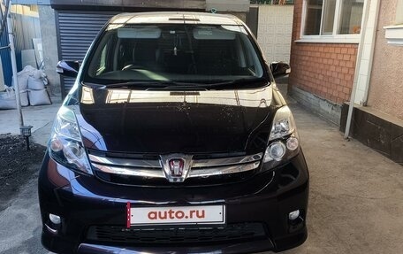 Toyota ISis I, 2012 год, 1 490 000 рублей, 5 фотография