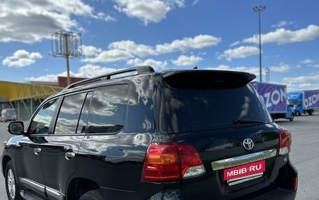 Toyota Land Cruiser 200, 2013 год, 4 050 000 рублей, 6 фотография