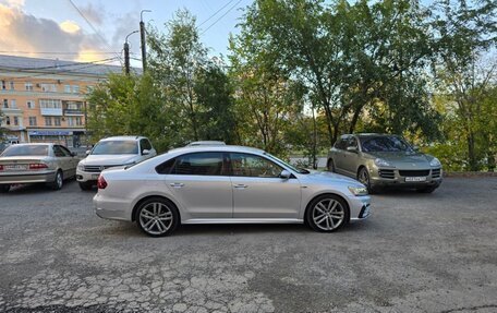 Volkswagen Passat B8 рестайлинг, 2018 год, 2 000 000 рублей, 3 фотография