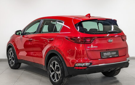 KIA Sportage IV рестайлинг, 2020 год, 2 690 000 рублей, 7 фотография