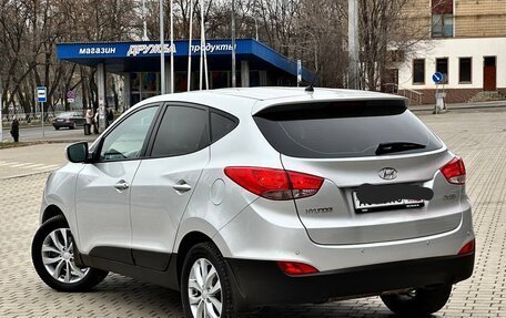 Hyundai ix35 I рестайлинг, 2011 год, 1 320 000 рублей, 1 фотография