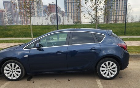 Opel Astra J, 2010 год, 720 000 рублей, 8 фотография