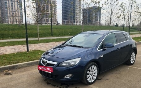 Opel Astra J, 2010 год, 720 000 рублей, 9 фотография