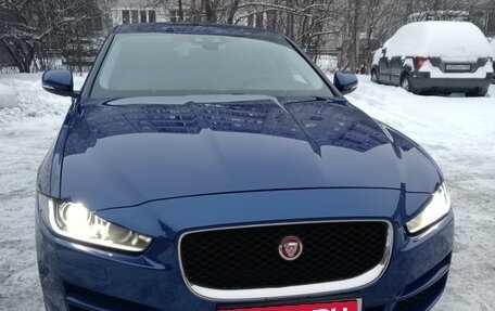 Jaguar XE I рестайлинг, 2018 год, 2 950 000 рублей, 3 фотография