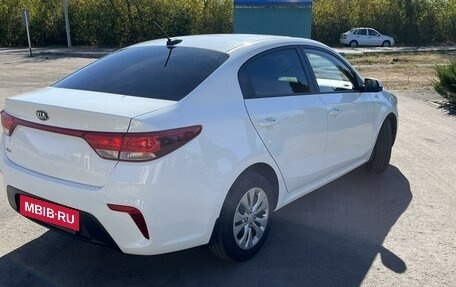 KIA Rio IV, 2018 год, 1 560 000 рублей, 6 фотография