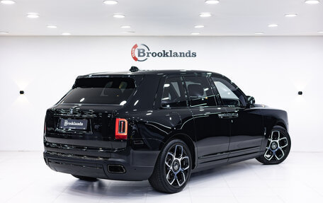 Rolls-Royce Cullinan, 2021 год, 45 490 000 рублей, 4 фотография