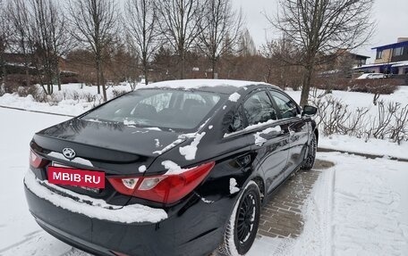 Hyundai Sonata VI, 2010 год, 850 000 рублей, 3 фотография