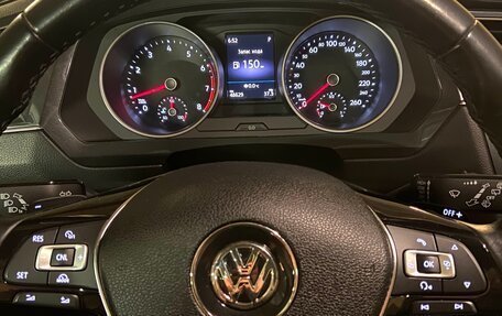 Volkswagen Tiguan II, 2017 год, 2 549 000 рублей, 21 фотография