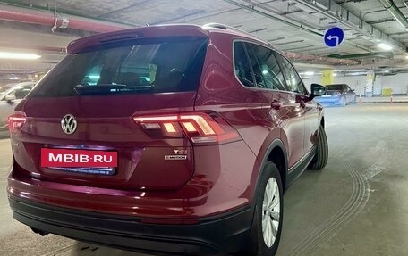 Volkswagen Tiguan II, 2017 год, 2 549 000 рублей, 11 фотография