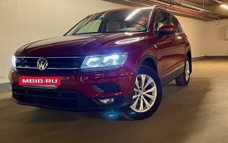 Volkswagen Tiguan II, 2017 год, 2 549 000 рублей, 9 фотография