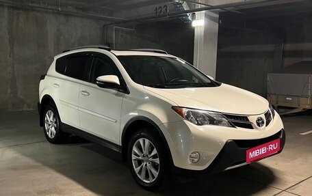 Toyota RAV4, 2014 год, 2 800 000 рублей, 4 фотография