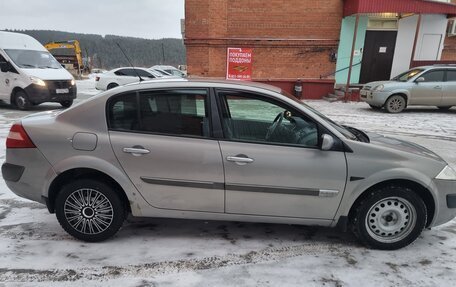 Renault Megane II, 2005 год, 680 000 рублей, 3 фотография