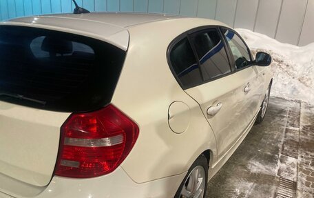 BMW 1 серия, 2011 год, 770 000 рублей, 6 фотография