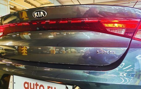 KIA K5, 2020 год, 2 950 000 рублей, 8 фотография