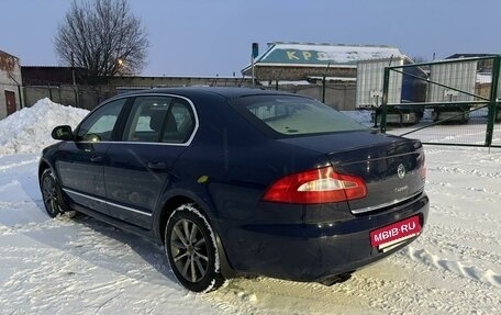 Skoda Superb III рестайлинг, 2012 год, 895 000 рублей, 4 фотография