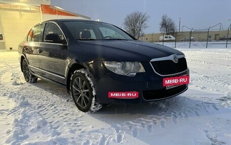 Skoda Superb III рестайлинг, 2012 год, 895 000 рублей, 12 фотография