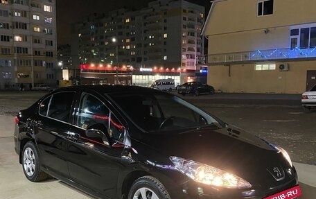 Peugeot 408 I рестайлинг, 2014 год, 870 000 рублей, 3 фотография