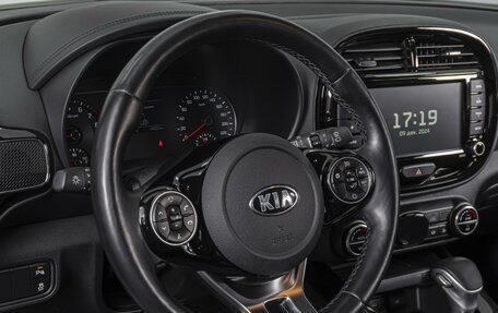 KIA Soul III, 2020 год, 2 419 000 рублей, 17 фотография