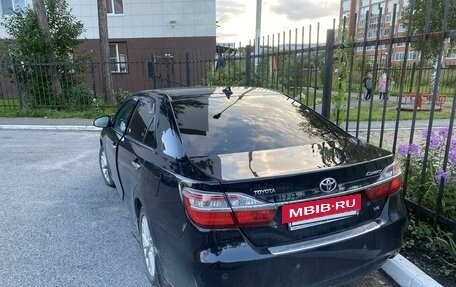 Toyota Camry, 2015 год, 2 320 000 рублей, 4 фотография