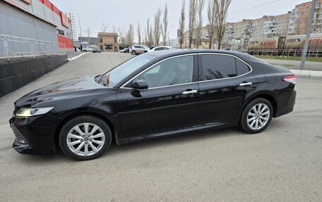 Toyota Camry, 2018 год, 3 150 000 рублей, 6 фотография