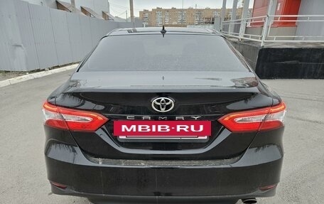 Toyota Camry, 2018 год, 3 150 000 рублей, 3 фотография