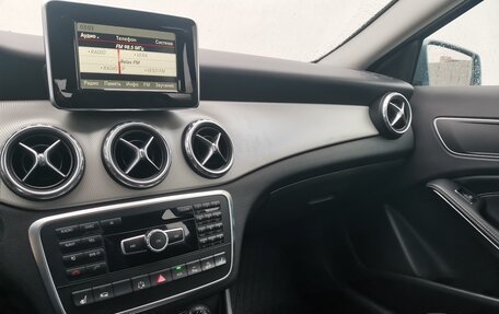 Mercedes-Benz GLA, 2014 год, 2 190 000 рублей, 15 фотография