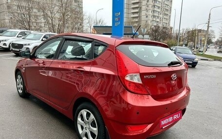 Hyundai Solaris II рестайлинг, 2013 год, 899 000 рублей, 3 фотография