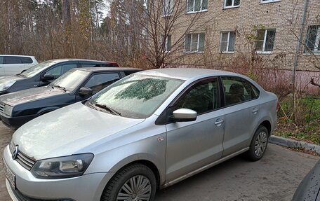 Volkswagen Polo VI (EU Market), 2011 год, 680 000 рублей, 5 фотография